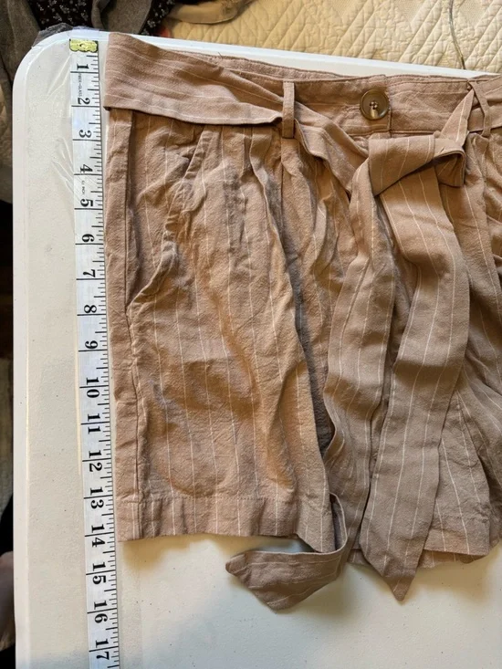 Lulus Paperbag High Waist Shorts Brown Size Large PinStripe Tie Belt Lightweight - Picture 8 of 10